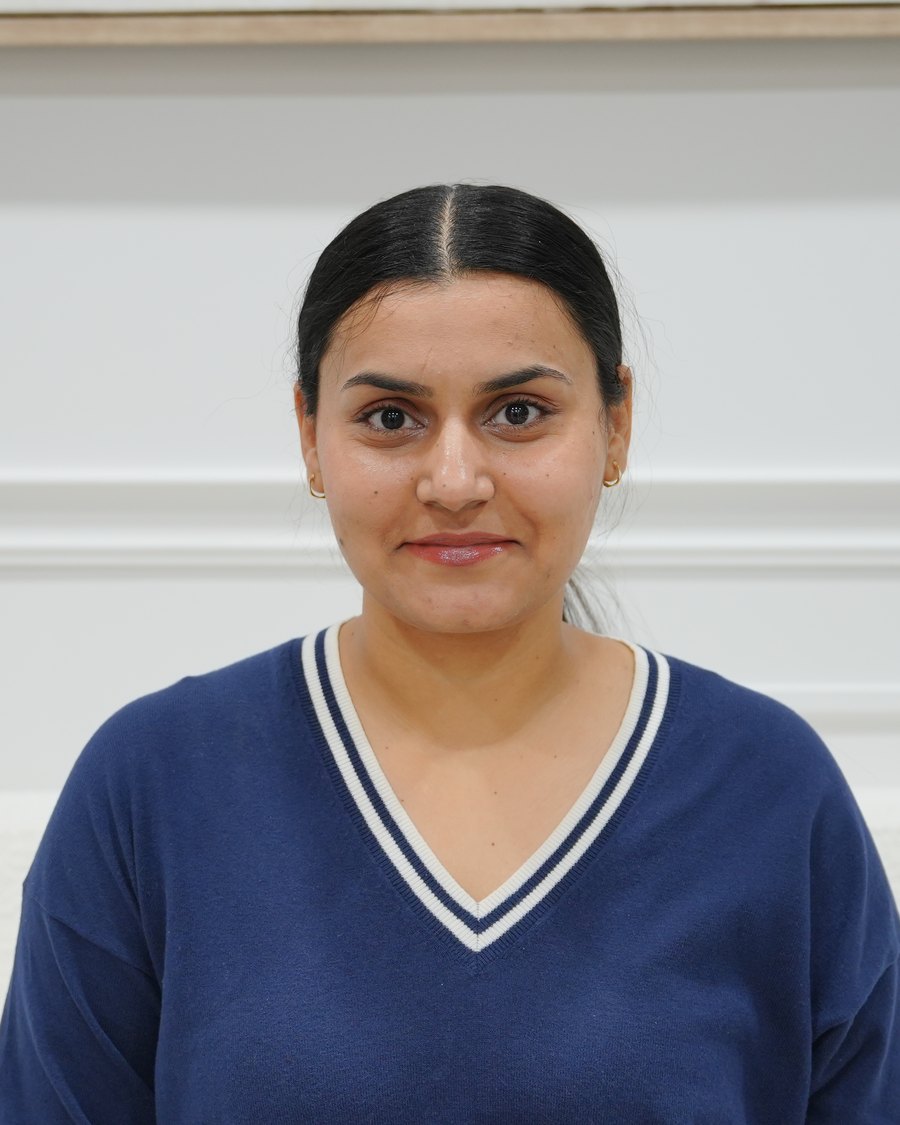 Navjot Kaur, Physiotherapist at Blossom Wellness Clinic