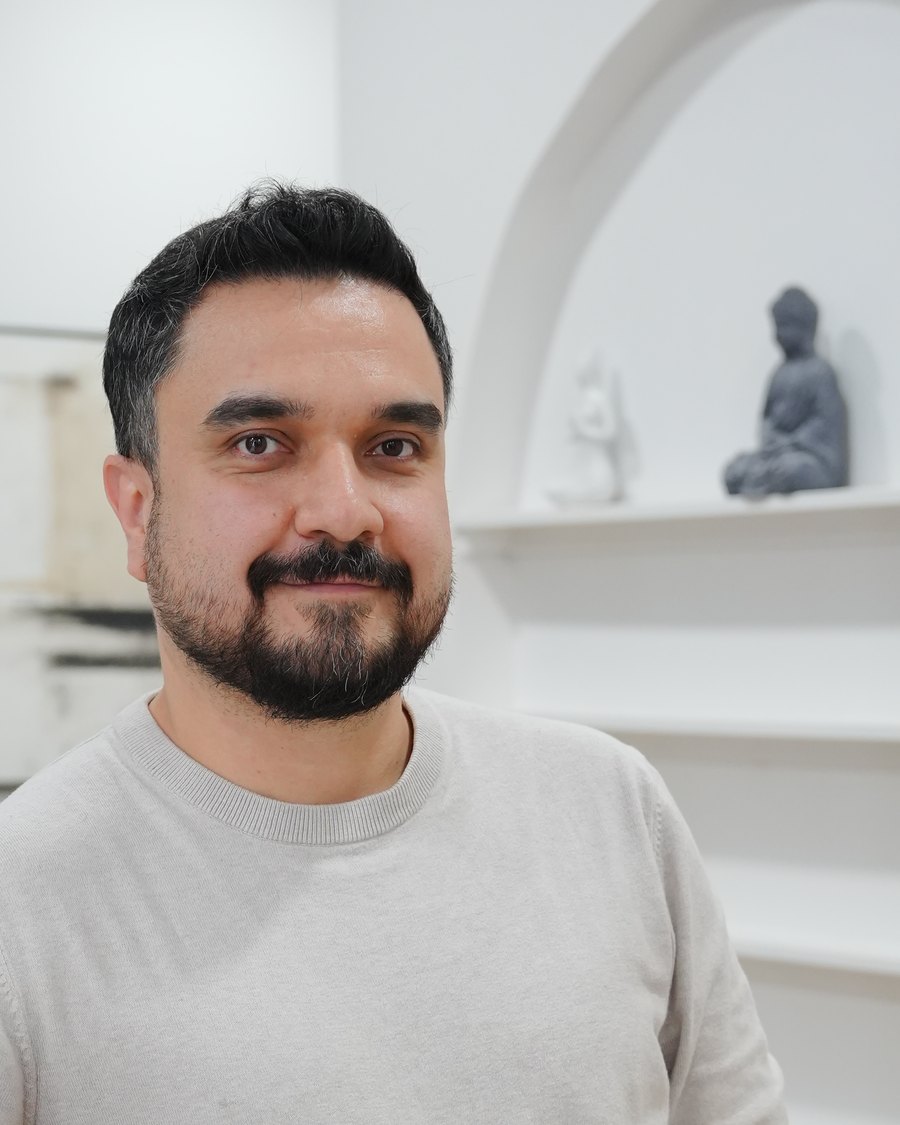 Yaser Najafian, Registered Acupuncturist at Blossom Wellness Clinic